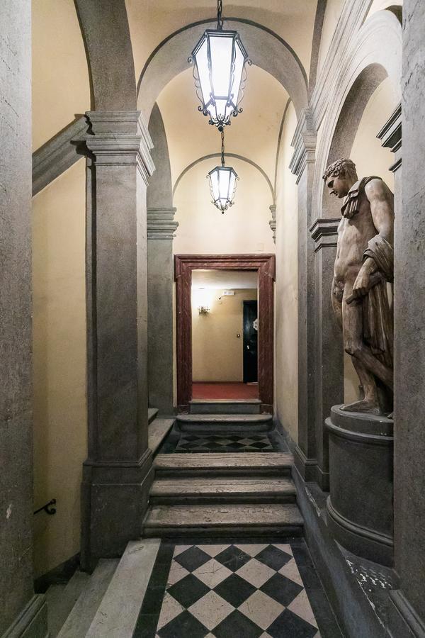 Luxurious Loft Facing The Pantheon Rom